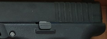 close up of serrations on umarex glock 17 gen 5