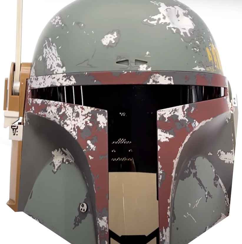 picture of mandalorian airsoft helmet unboxed