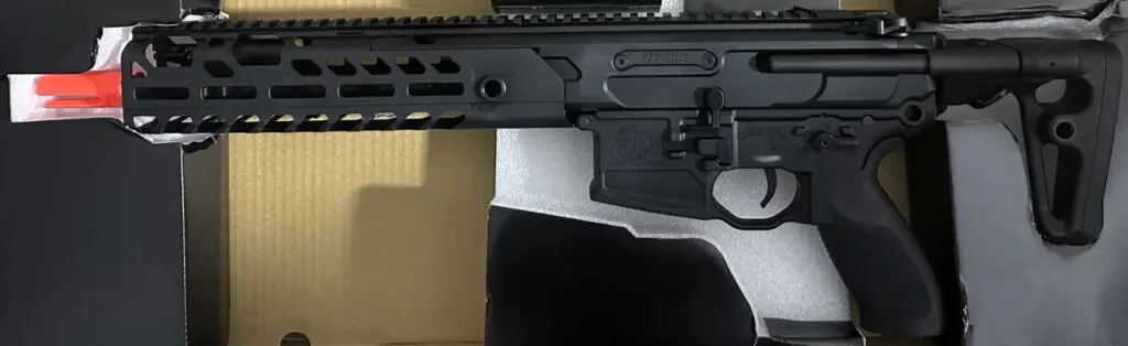 picture of sig mcx airsoft gun being unboxed